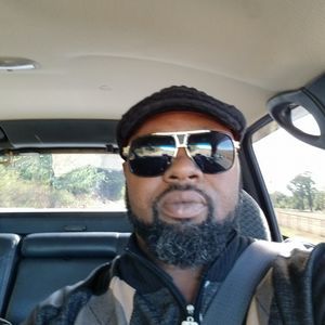 Meet your Posher, Reginald